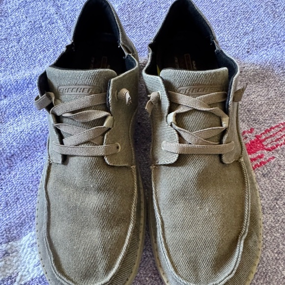 🍍 Mens Skechers Melson Volgo classic fit memory foam size 12🍍 - Picture 1 of 6